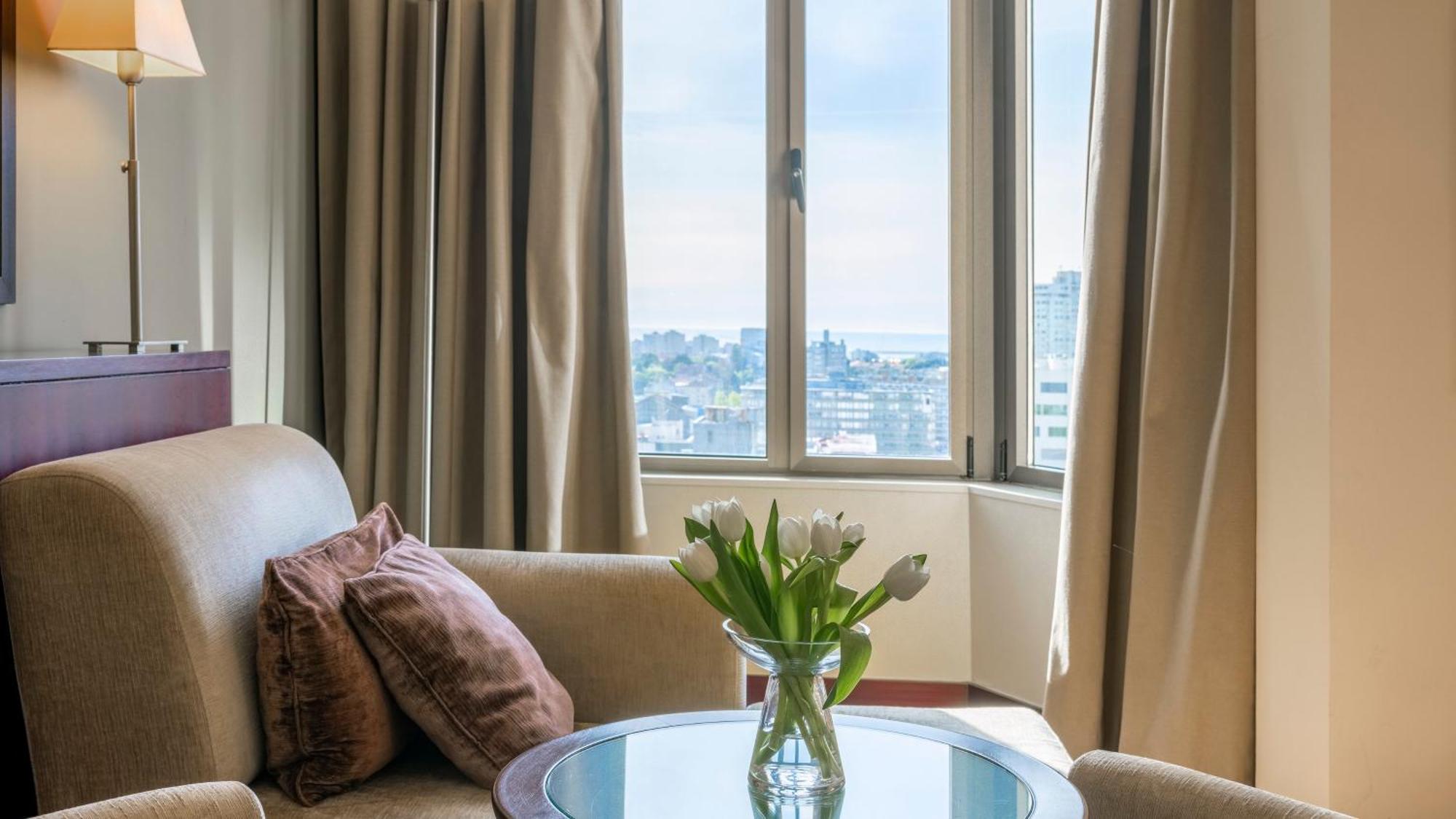 Готель Crowne Plaza Porto By Ihg Екстер'єр фото A room at the hotel