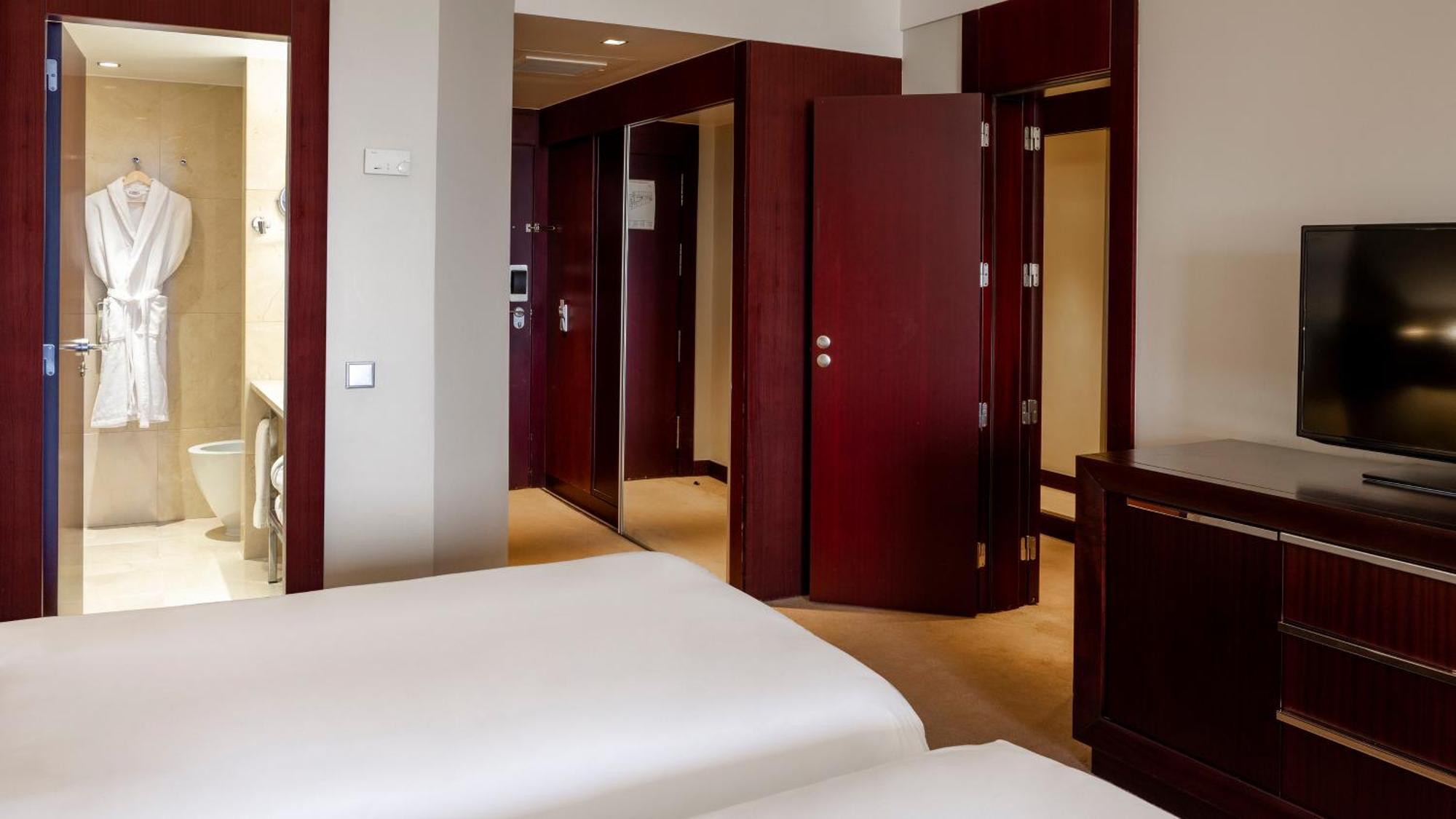 Готель Crowne Plaza Porto By Ihg Екстер'єр фото A room at the hotel