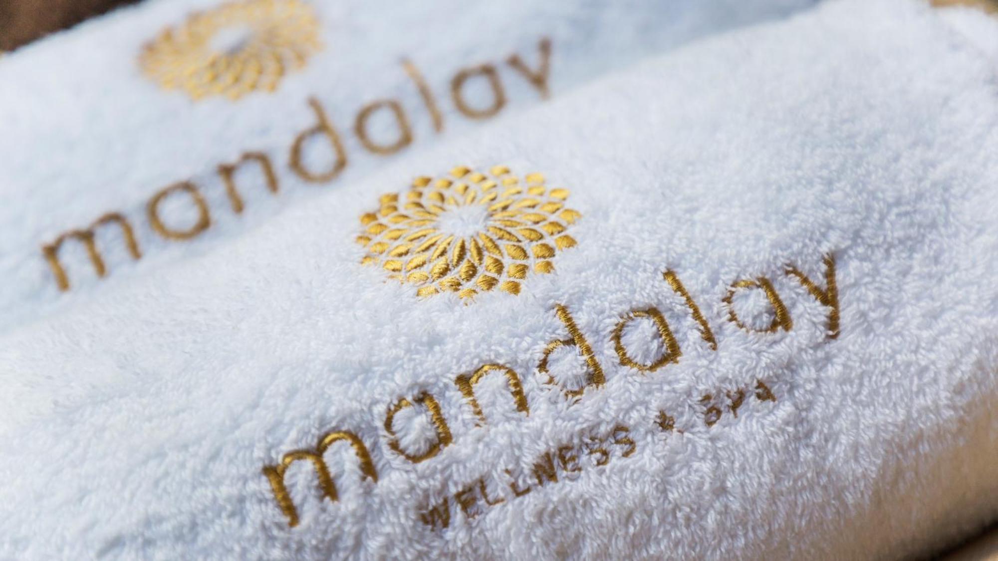Готель Crowne Plaza Porto By Ihg Екстер'єр фото Mandala Spa